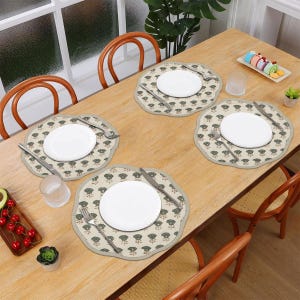 Scallop Edge Placemat Set, Table Linen and Placemat, Floral Placemats, Round Placemats Set, Block Print Placemats - Kohinoor