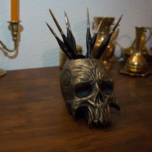 DOOM Eternal Gold Skull &quot;Pen holder&quot; Limited Edition