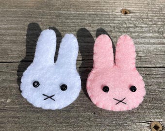 Handmade Felt Bunny Brooch Pin