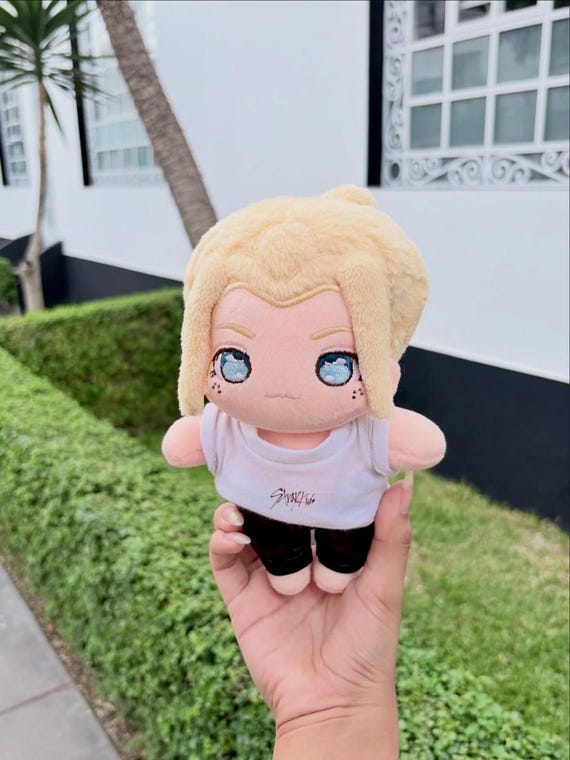 Straykids Felix Plush Doll 20cm Plush Kpop Idol Handmade Korean