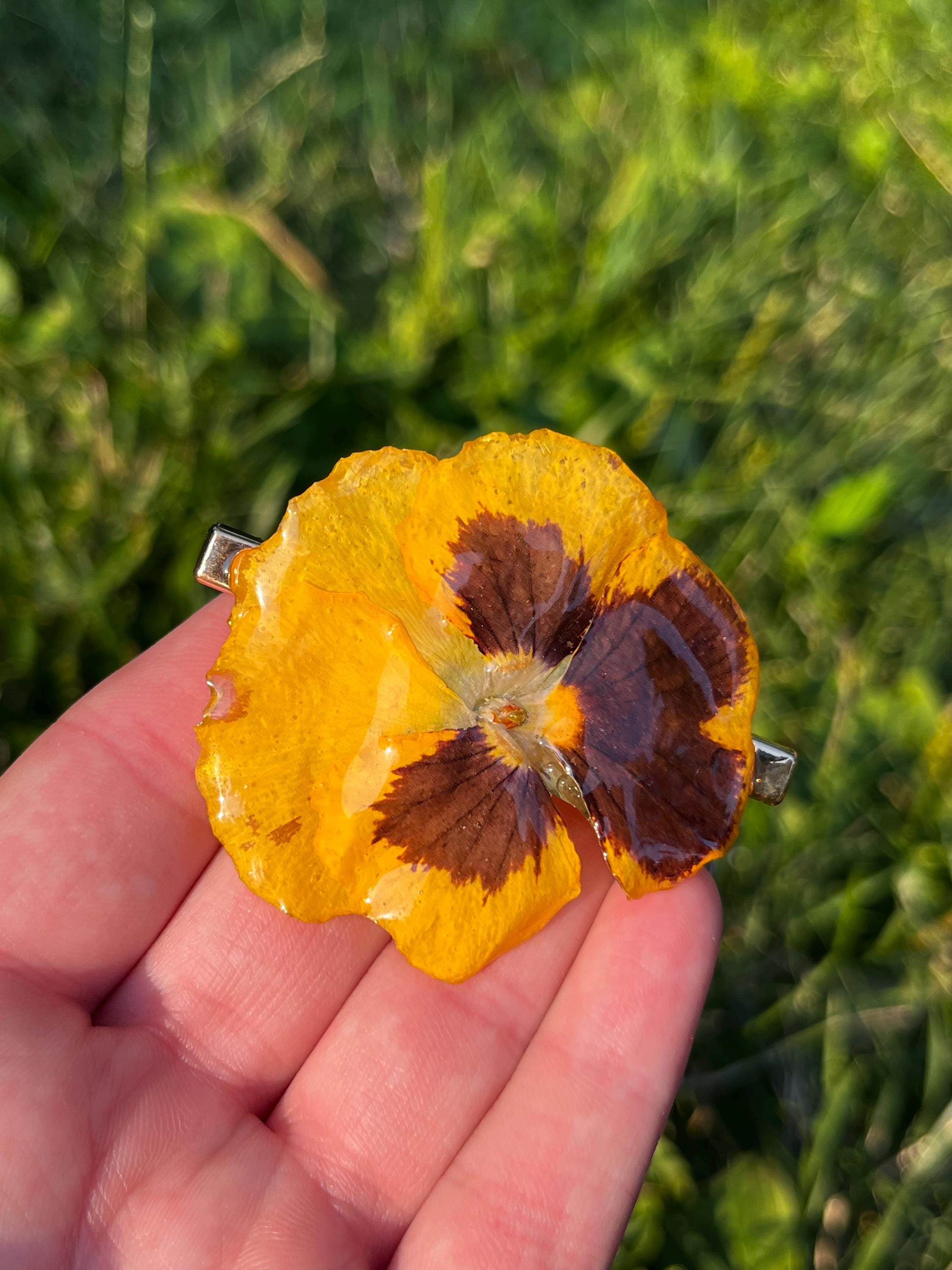 Yellow Pansy Hair Clip - Gold - Etsy display picture 2