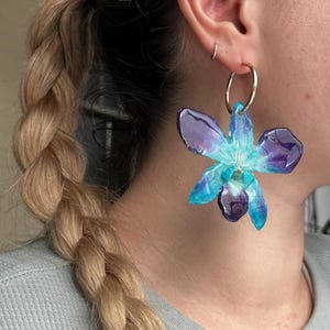 Blue Dream Orchid Earrings | Handmade Real Blue Dendrobium Orchid Earrings – Resin Flower Jewelry - Nature Inspired Gift