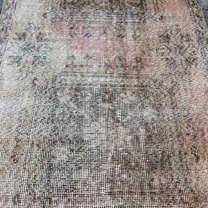 2.9x12.6 Ft Rug Turkish rug Vintage Rug Persiani Rug Runner rug - Aged antique Hallway Rug - Neutral Turkish rug Old Wool Rug Knotted rug image 13