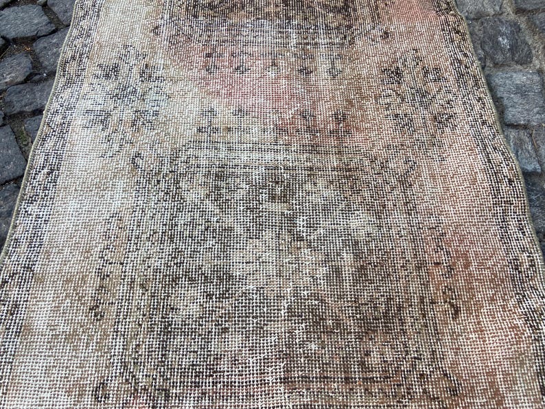 2.9x12.6 Ft Rug Turkish rug Vintage Rug Persiani Rug Runner rug - Aged antique Hallway Rug - Neutral Turkish rug Old Wool Rug Knotted rug image 13