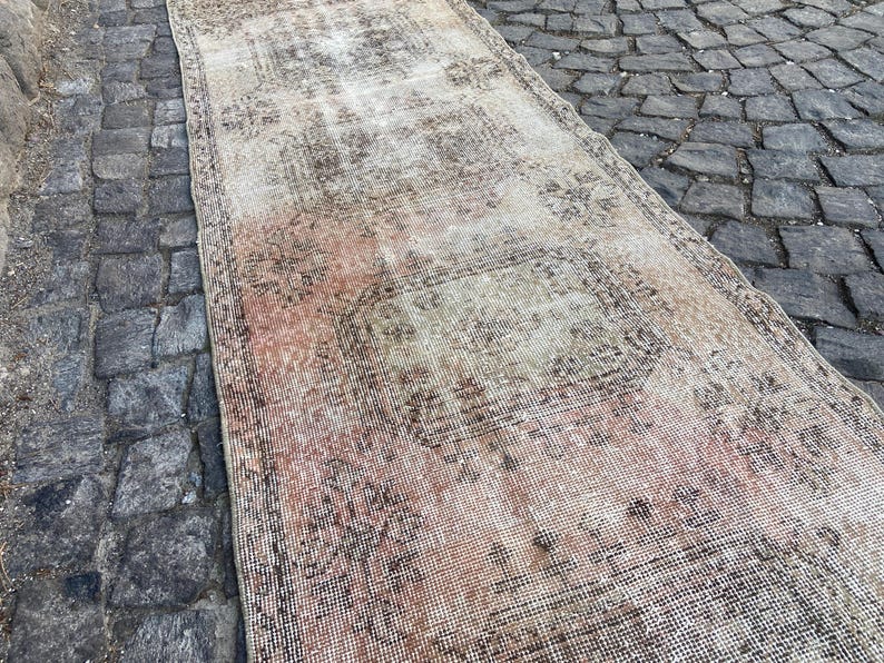 2.9x12.6 Ft Rug Turkish rug Vintage Rug Persiani Rug Runner rug - Aged antique Hallway Rug - Neutral Turkish rug Old Wool Rug Knotted rug image 15