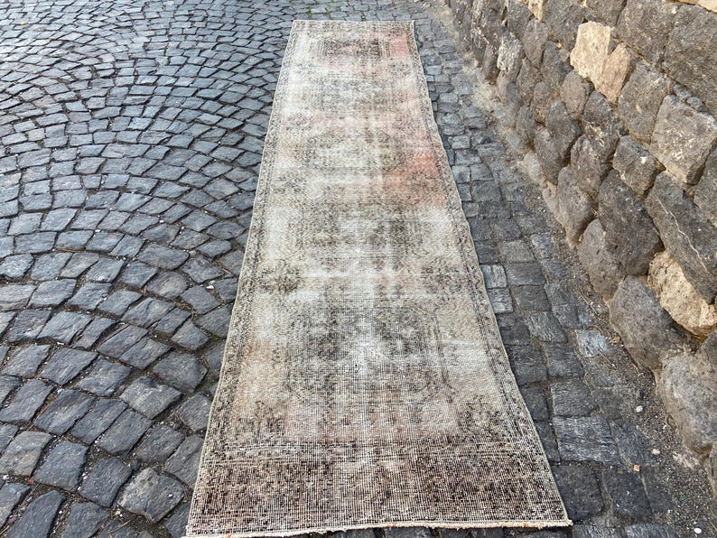2.9x12.6 Ft Rug Turkish rug Vintage Rug Persiani Rug Runner rug - Aged antique Hallway Rug - Neutral Turkish rug Old Wool Rug Knotted rug image 9