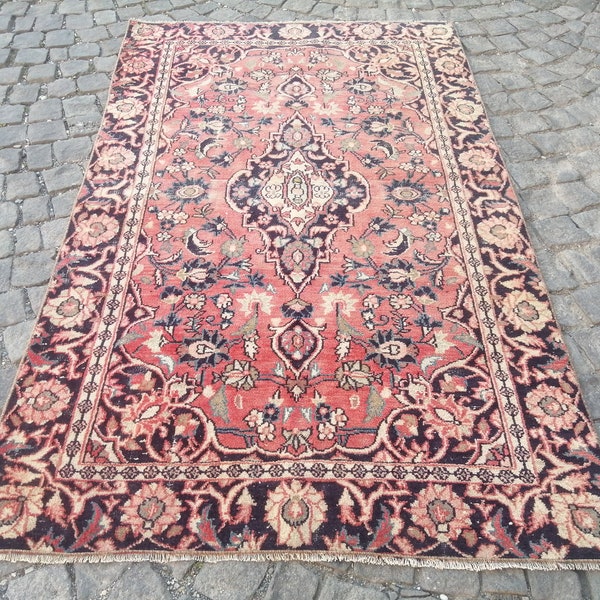 Persian rug, Persian vintage rug, Sarouk rug, Persian red blue rug, persian hand made rug, persian sarouk rug, persian kilim rug,