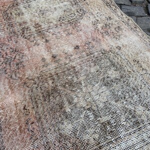 2.9x12.6 Ft Rug Turkish rug Vintage Rug Persiani Rug Runner rug - Aged antique Hallway Rug - Neutral Turkish rug Old Wool Rug Knotted rug image 16