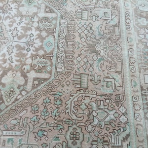 Vintage Persian Rug, Large Neutral Rug, 6.5 x 9.4 Feet Rug, Turkish rug, Floor Muted Rug, Antique Area Rug, Persian Hand Knotted Rug,