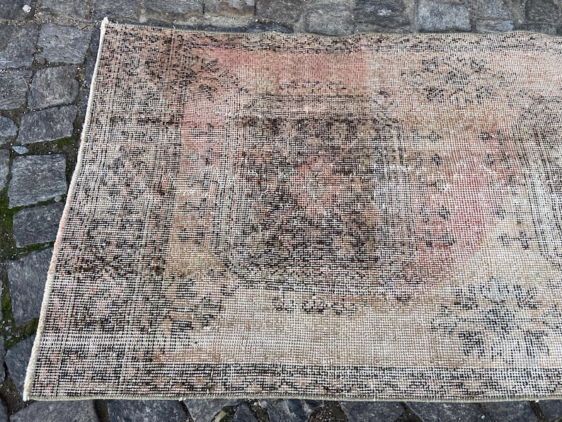 2.9x12.6 Ft Rug Turkish rug Vintage Rug Persiani Rug Runner rug - Aged antique Hallway Rug - Neutral Turkish rug Old Wool Rug Knotted rug image 5