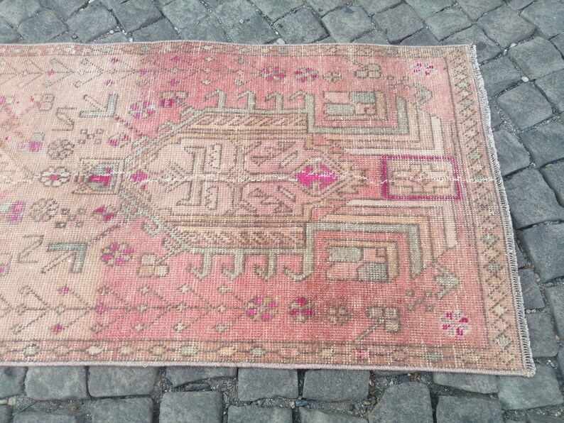 Persian Pink Runner Rug, Runner Rug, Persian Heriz Pink Runner Rug, Persian Vintage Rug, Persian
