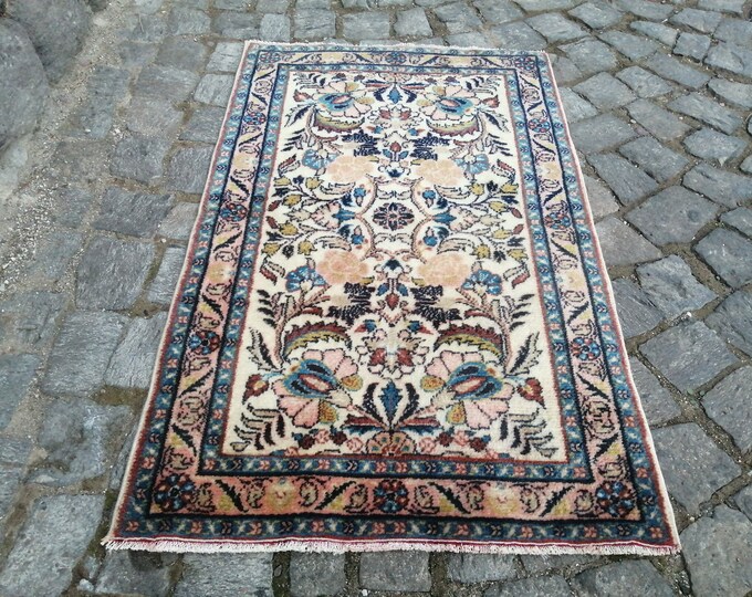 Persian Vintage Rug, Persian Flower Rug, Flower Garden Rug, Handmade