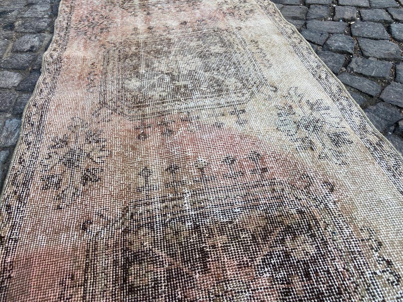 2.9x12.6 Ft Rug Turkish rug Vintage Rug Persiani Rug Runner rug - Aged antique Hallway Rug - Neutral Turkish rug Old Wool Rug Knotted rug image 17