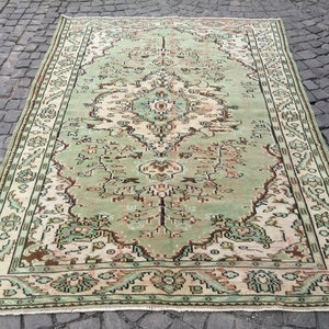 Turkish Large Unique rug, Vintage rug 5.7x8.1 Feet Rug, Hand woven rug, Old turkish rug, Large rug Turkish Living Room rug, Aesthetic Rug,