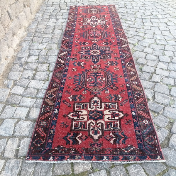 Persian rug, runner rug, perisan heriz rug, heriz runner rug, heriz red antique rug, heriz vintage runner rug, persian vintage runner rug