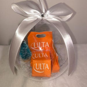 Großes Schminkornament Ulta