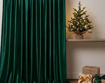 Christmas Velvet Curtains: Rich Green and Red Drapes for Cozy Holiday Decor
