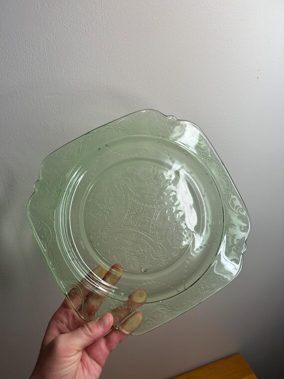 ウラン光るガラスの窪みデザートパイ皿トレイディスプレイ皿