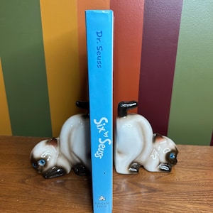 Siamese cats ceramic vintage bookends blue eyes cat lovers