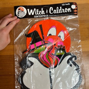 1970s vintage Beistle die cut witch and cauldron honeycomb Halloween decoration centrepiece - FOLDED
