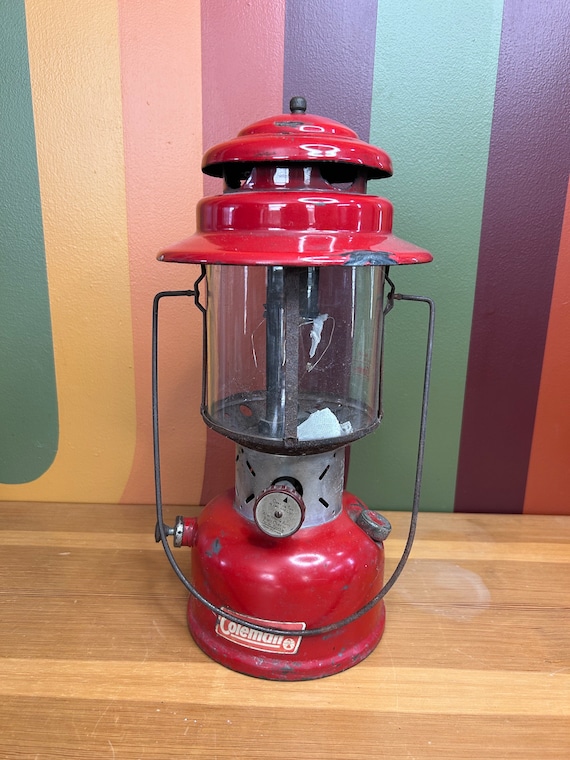 Coleman camping lamp discount