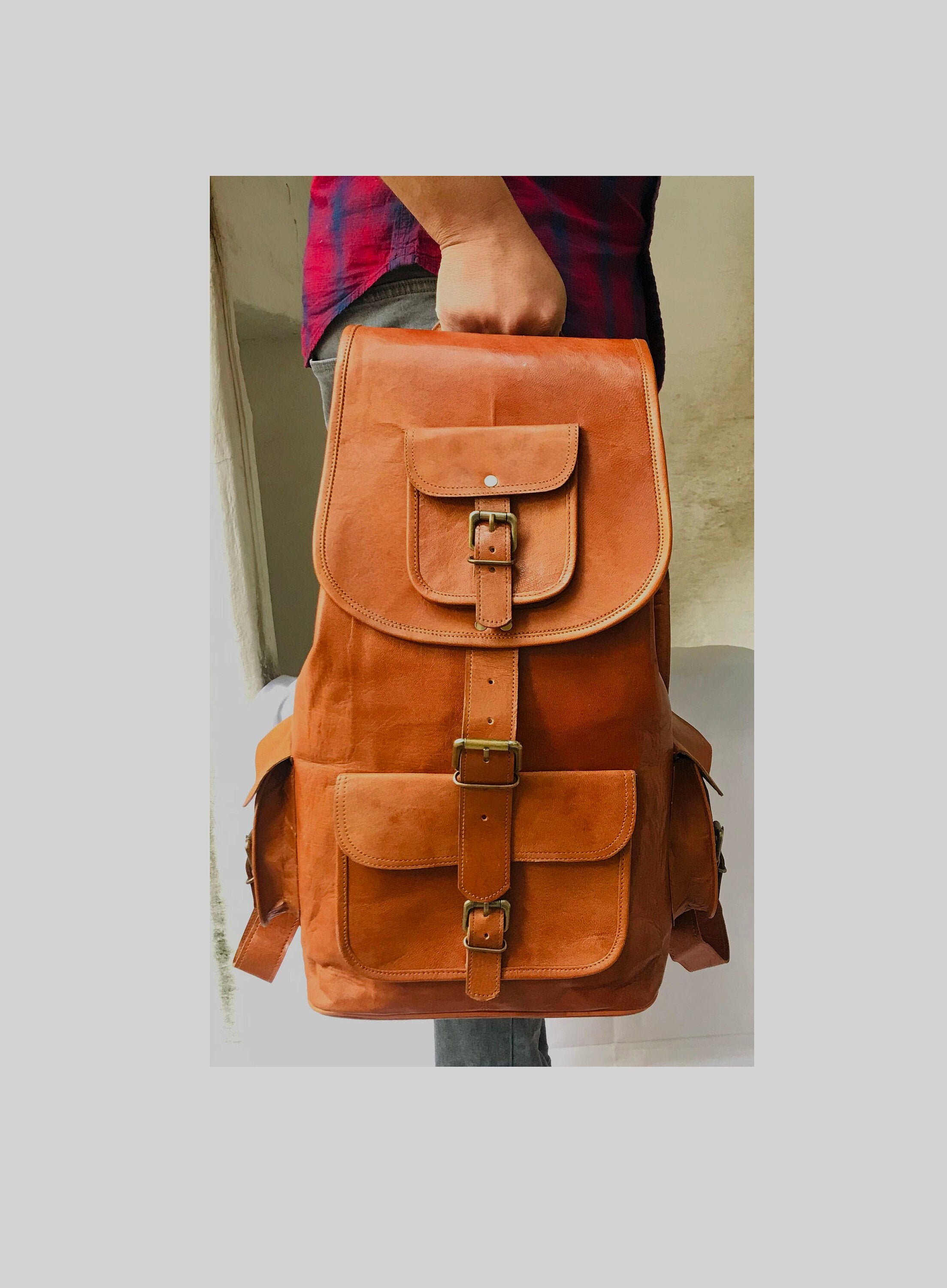 パーソナライズされたハンドメイドレザーバックパックヴィンテージ