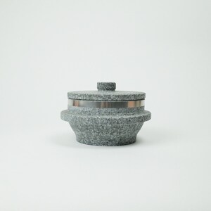 Korean Stone Pot with Rim, Dolsot 돌솥 – eKitchenary