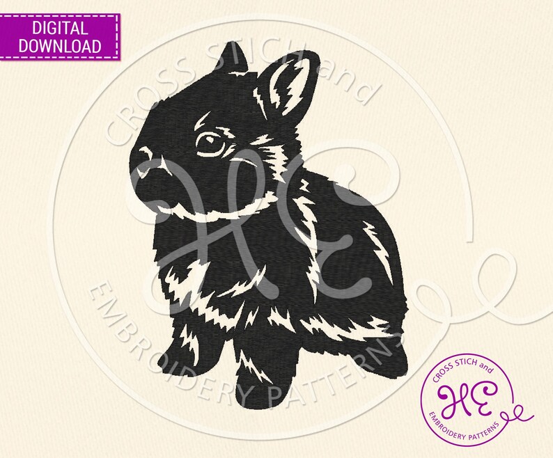 Pode incluir: Um padr&atilde;o de bordado digital em preto e branco de um coelho. O coelho est&aacute; sentado, com as orelhas eretas. A imagem inclui o texto "DOWNLOAD DIGITAL" e as palavras "CROSS STITCH and EMBROIDERY PATTERNS".