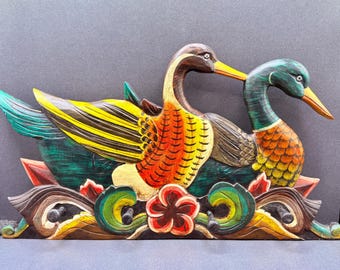 Vintage houten eendenplafond met vier haken, rustiek boerderijdecor