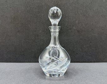 Bottiglia di profumo in vetro tagliato vintage Boho / Cristallo con un tocco di originalità