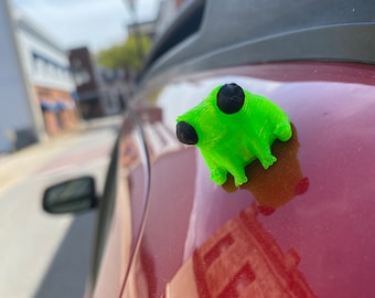 Just a lil dude frog magnet