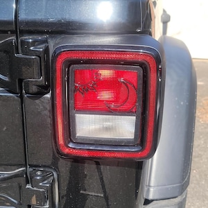 Jeep Wrangler JL Sun and Moon Tail Light Cover