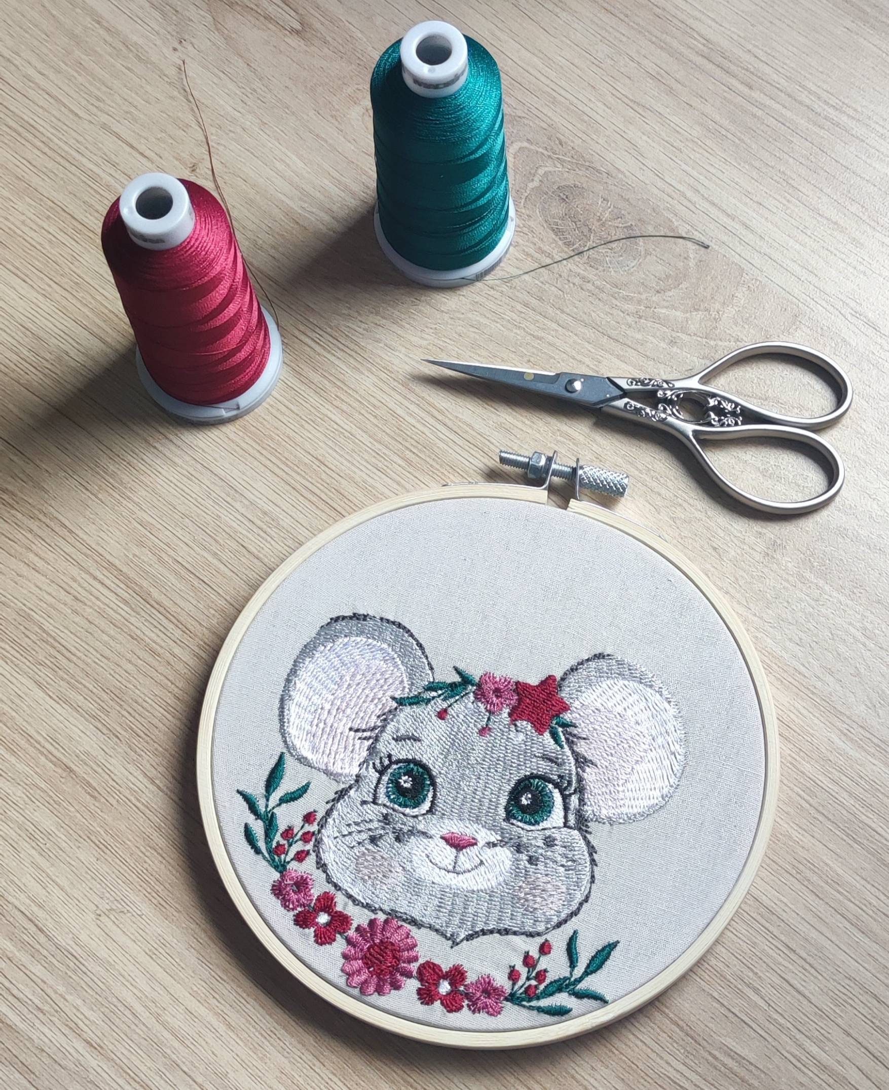 Cadre Brodé Cerf/ Biche/Girafe/ Renard Panda Roux /Souris