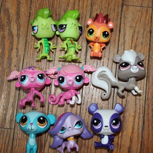 Elige una pieza de los personajes del programa de televisión Littlest Pet Shop