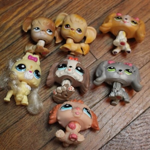 Pick-A-Piece Littlest Pet Shop Dogs