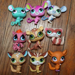Pick-A-Piece Littlest Pet Shop Toys