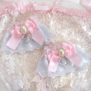 Set of 2 -Lolita Wrist Cuffs Gloves Baby Blue Pink Lace Sleeves , Pearl Bow Gold Heart Wrist bracelet Cute Accessories Rococo