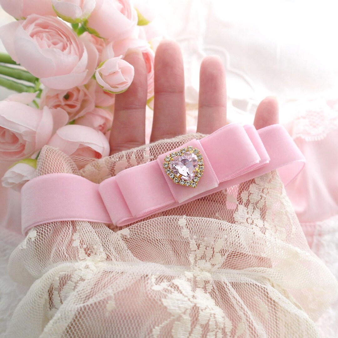 Soft Girl Core Baby Pink Velvet Bow Rhinestone Heart Choker Necklace ...