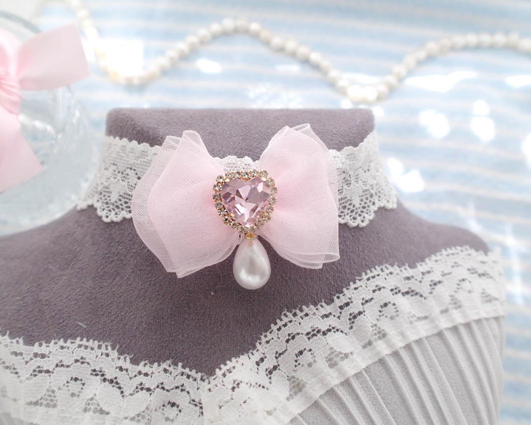 Rhinestone Heart Baby Pink Bow White Lace Choker Necklace ,with a Faux ...