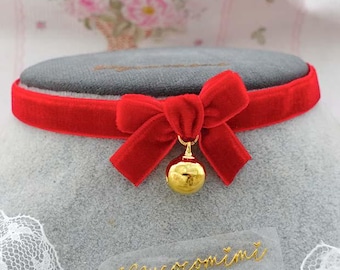 Red Velvet Skinny Choker – Tiny Bow Coquette Necklace with Bell, Kawaii Day Collar, Cute Soft Girl Jewellery