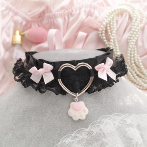 Little Paw Heart Black lace ruffles kitten play collar choker necklace , baby pink bow  , cute pastel goth kawaii day accessories
