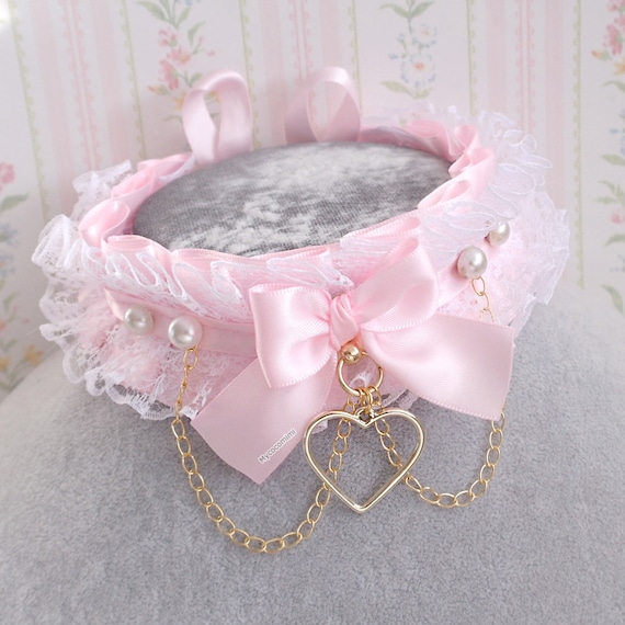 Cute pink choker deals