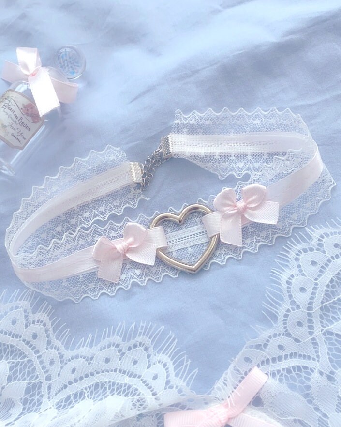 White Lace Baby Pink Bow Heart Choker Necklace , Cute Jewelry Day ...