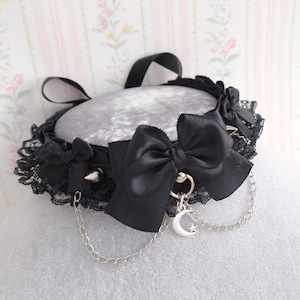 Little Crescent Moon Spikes Bow All Black Kitten Pet Play Collar Gear ,Choker Necklace Lace Ruffles Chain , Cute  Gothic