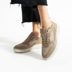 Thaes Women’s Genuine Suede Leather Sneakers, Comfortable Walking Shoes, Lightweight Casual Trainers, Stylish Everyday Gift for Her