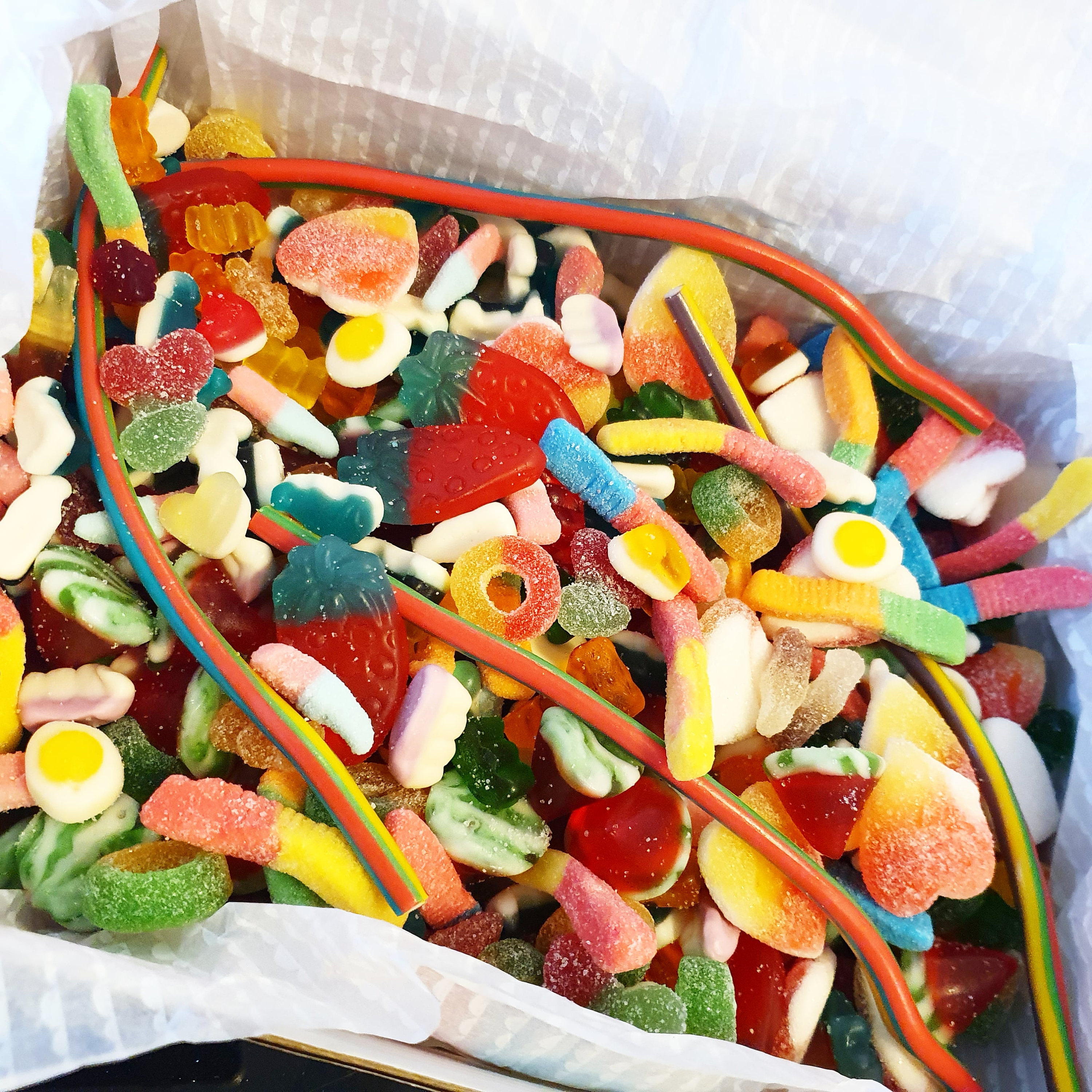 1.2kg Mixed Halal Sweets Box Etsy