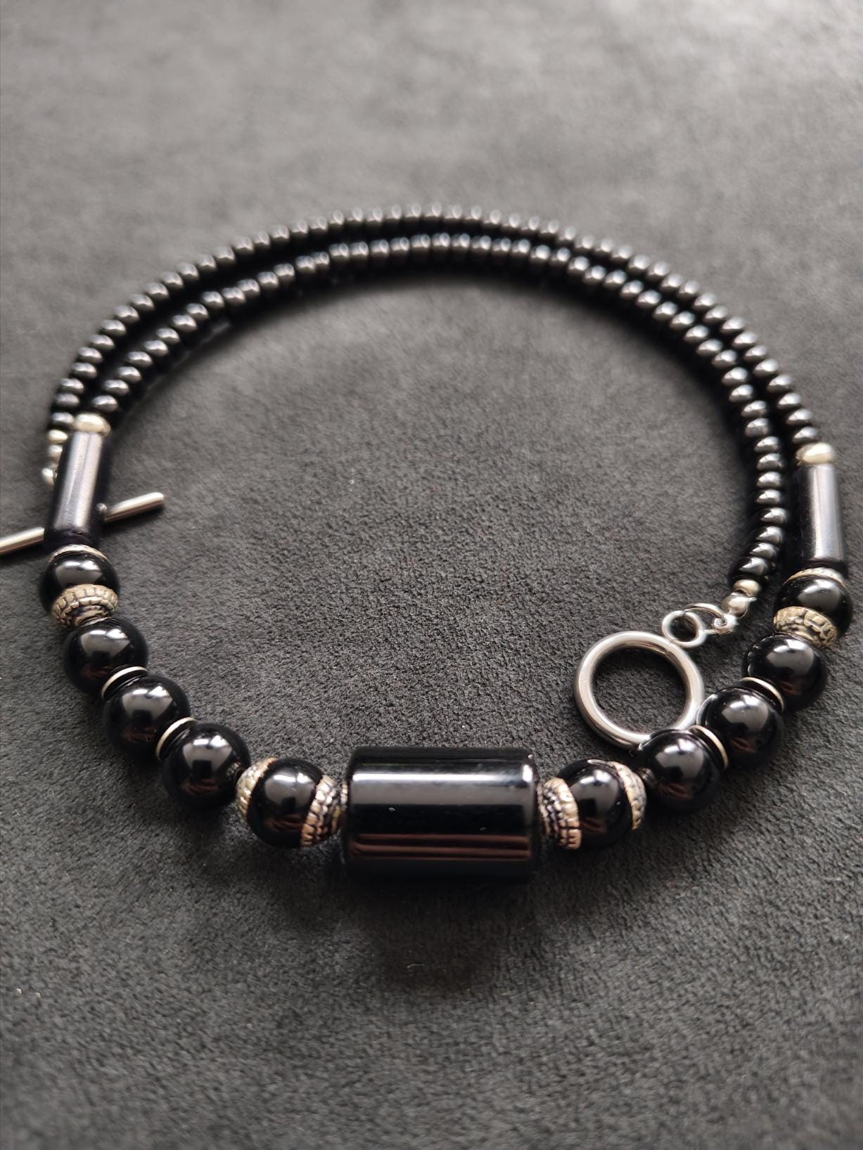 COLLIER vintage signé AVON chaîne fine doré & petite perle NOIR 60cm