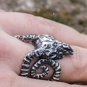 Goat Horn Head Ring - Satan Worship Aries Zodiac Ring - Unique Biker Ring - Punk Animal Jewelry -  Ram Ring - Capricorn Ring - Pegan Ring