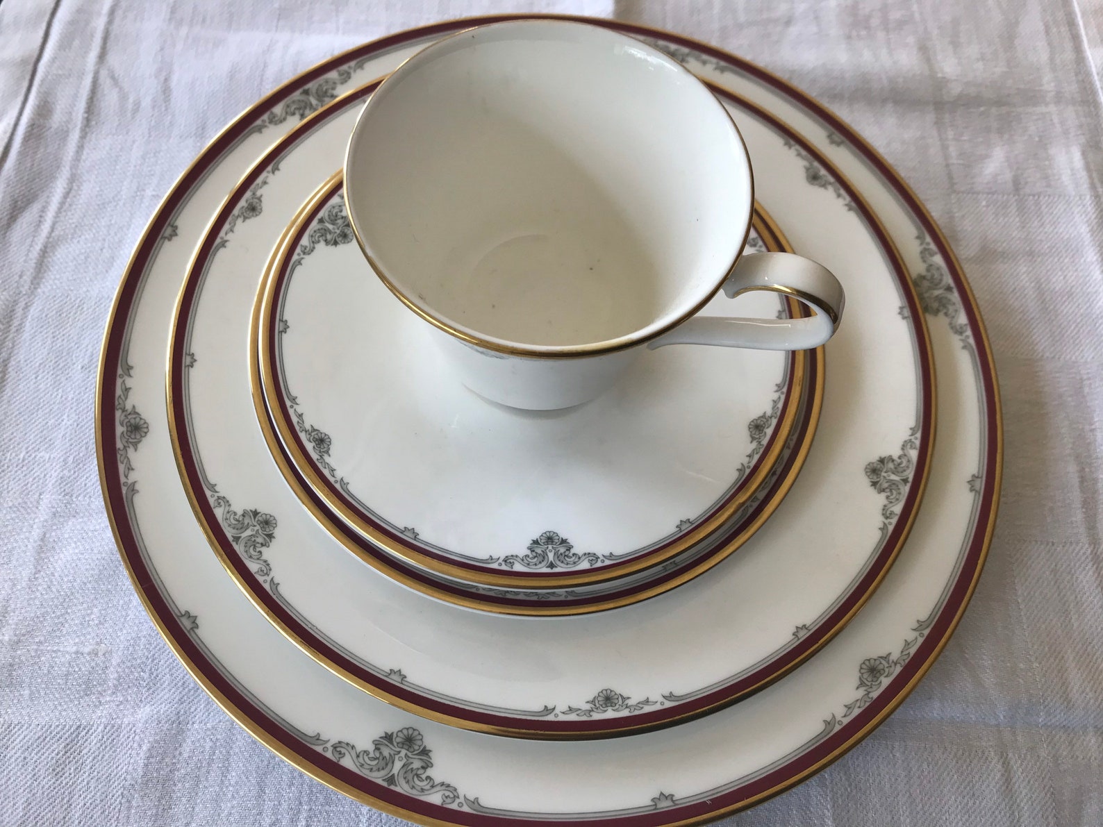 Vintage Antique Royal Doulton Cambridge China 5 piece place Etsy