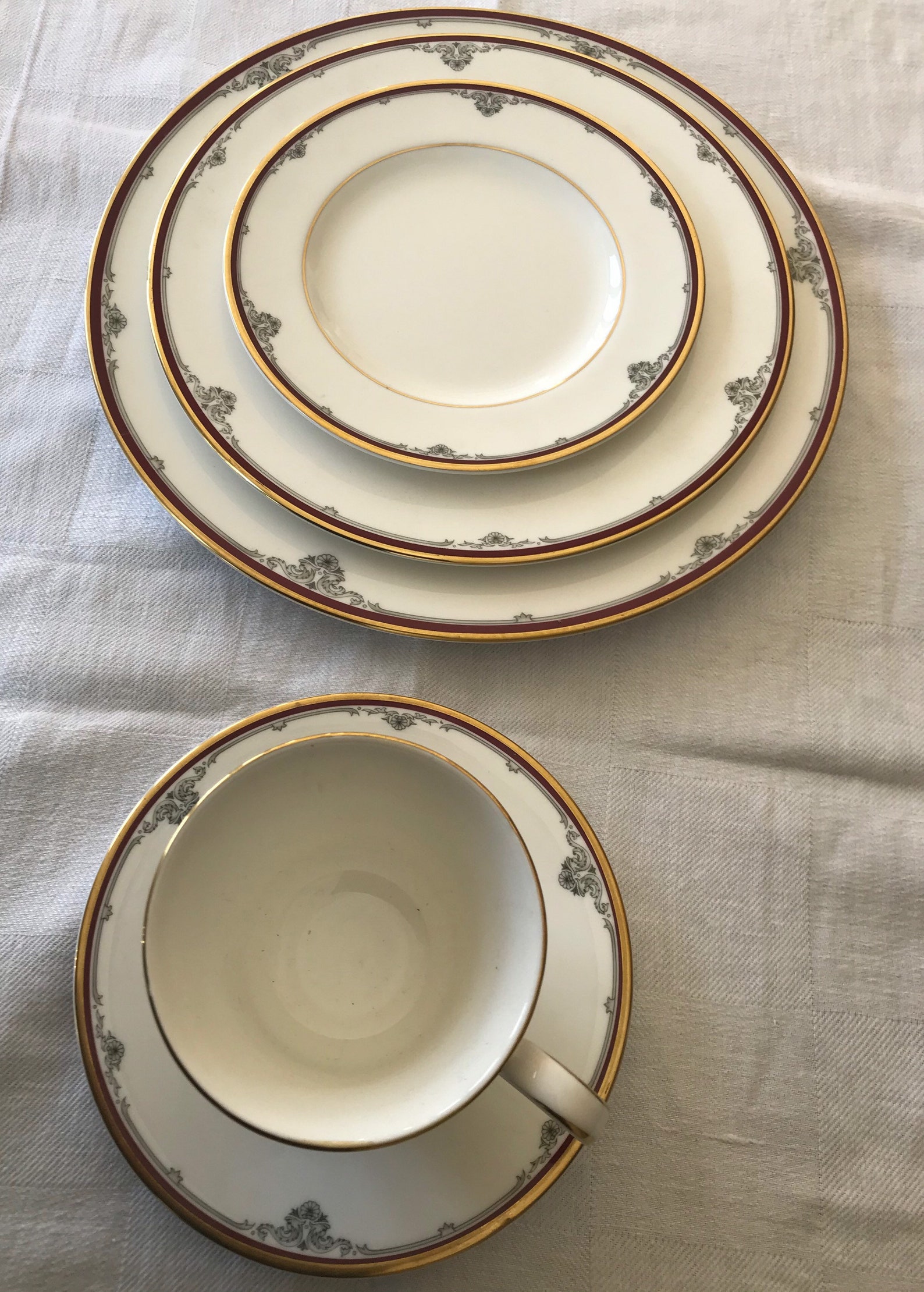 Vintage Antique Royal Doulton Cambridge China 5 piece place Etsy
